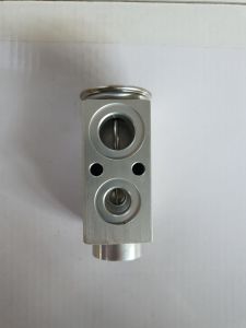 VALF MERCEDES AROCS / ACTROS  / OEM : 1000884053 / 1028171008 / 670724G