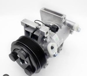 KOMPRESÖR NISSAN NAVARA ( PV7 )  / 92600EB400 / D40 2.5l
